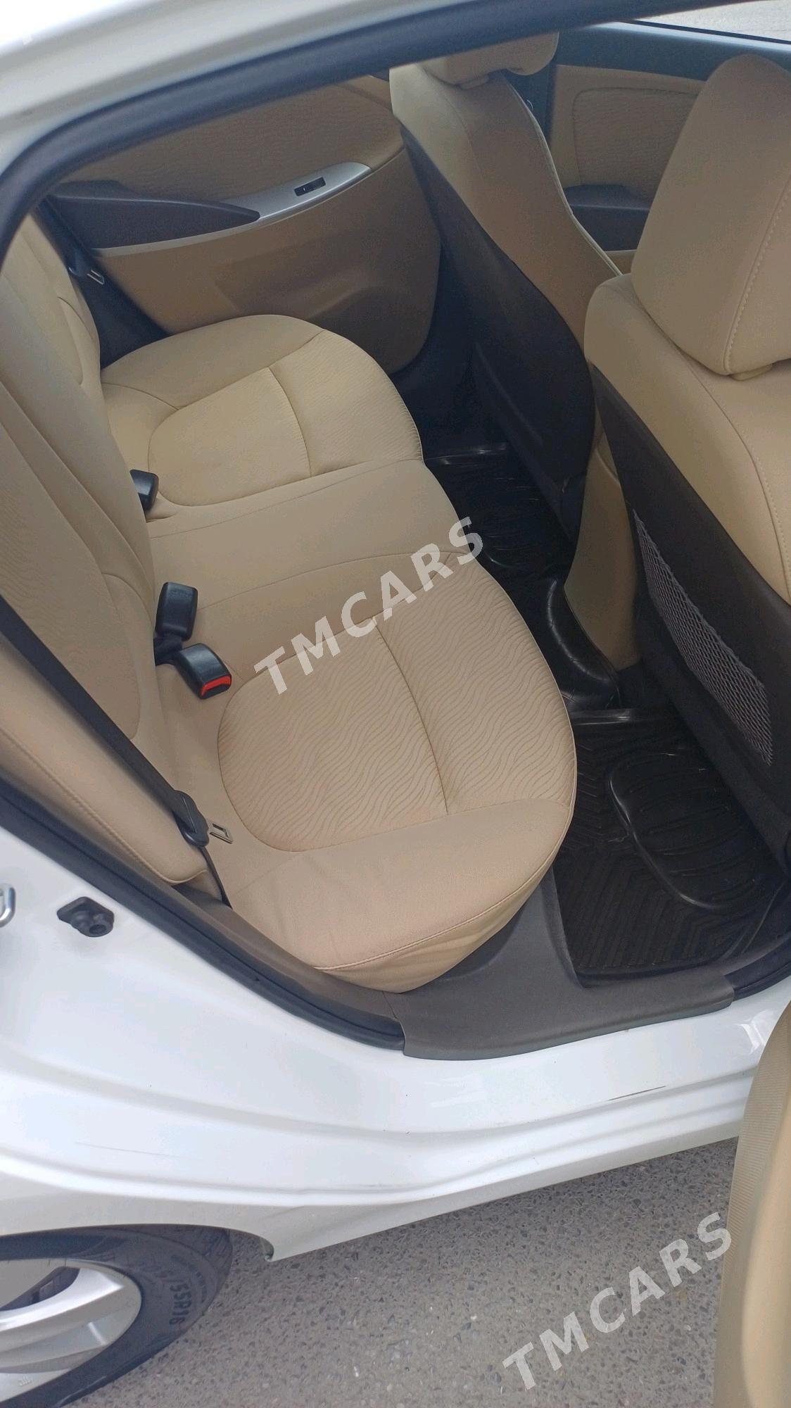 Hyundai Accent 2014 - 156 000 TMT - Ашхабад - img 6