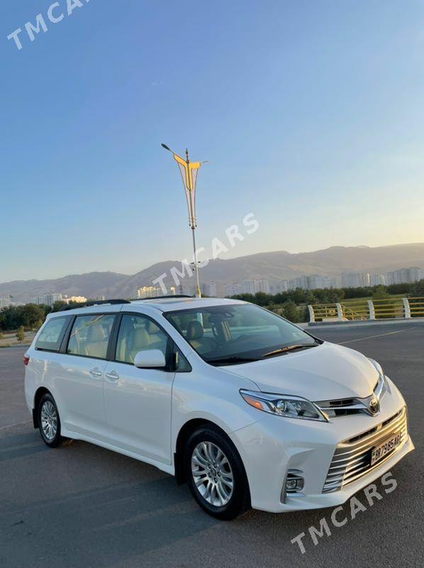 Toyota Sienna 2019 - 510 000 TMT - Ашхабад - img 2