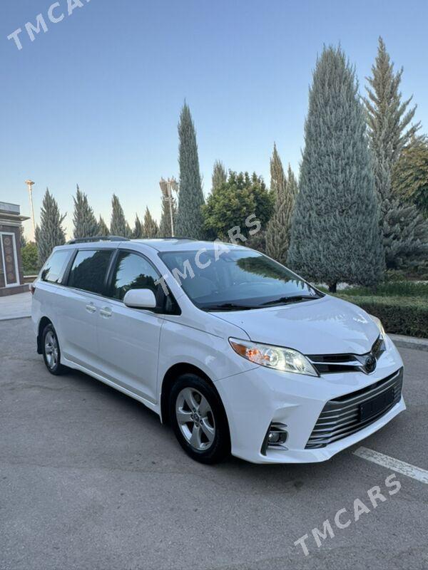 Toyota Sienna 2019 - 394 000 TMT - Ашхабад - img 4