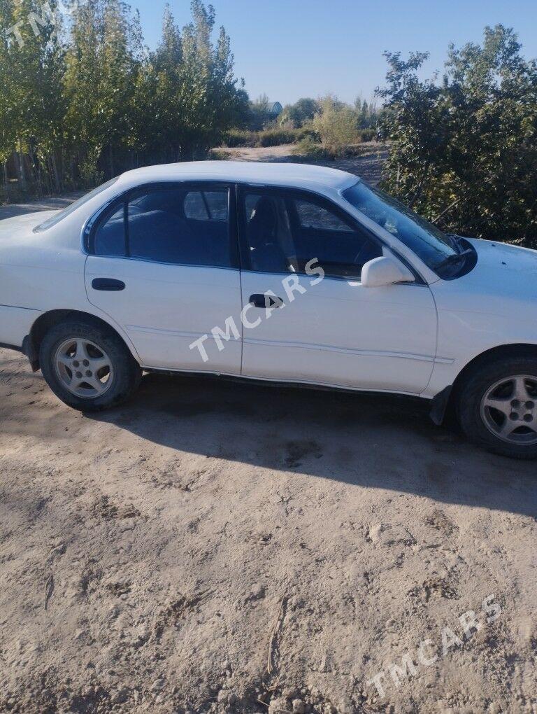 Toyota Corolla 1995 - 50 000 TMT - Şabat etr. - img 2