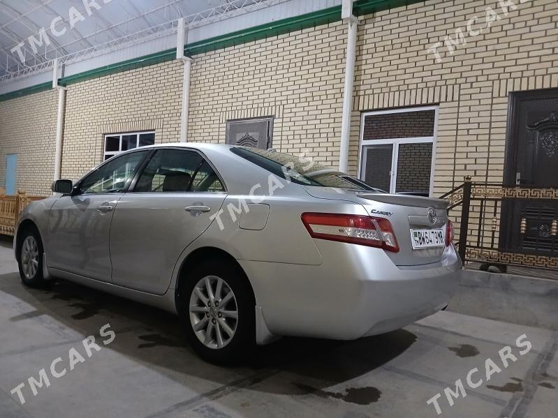 Toyota Camry 2010 - 180 000 TMT - Mary - img 3