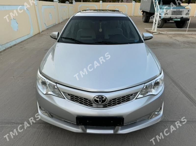 Toyota Camry 2013 - 270 000 TMT - Мары - img 2