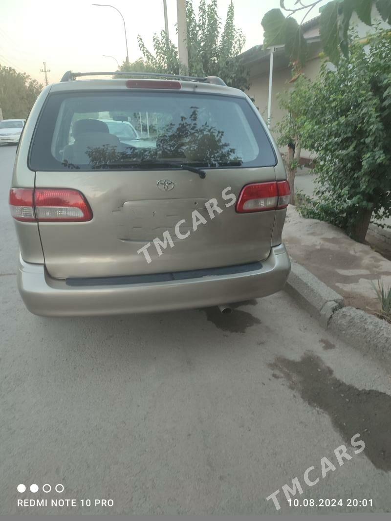 Toyota Sienna 2002 - 115 000 TMT - Daşoguz - img 2