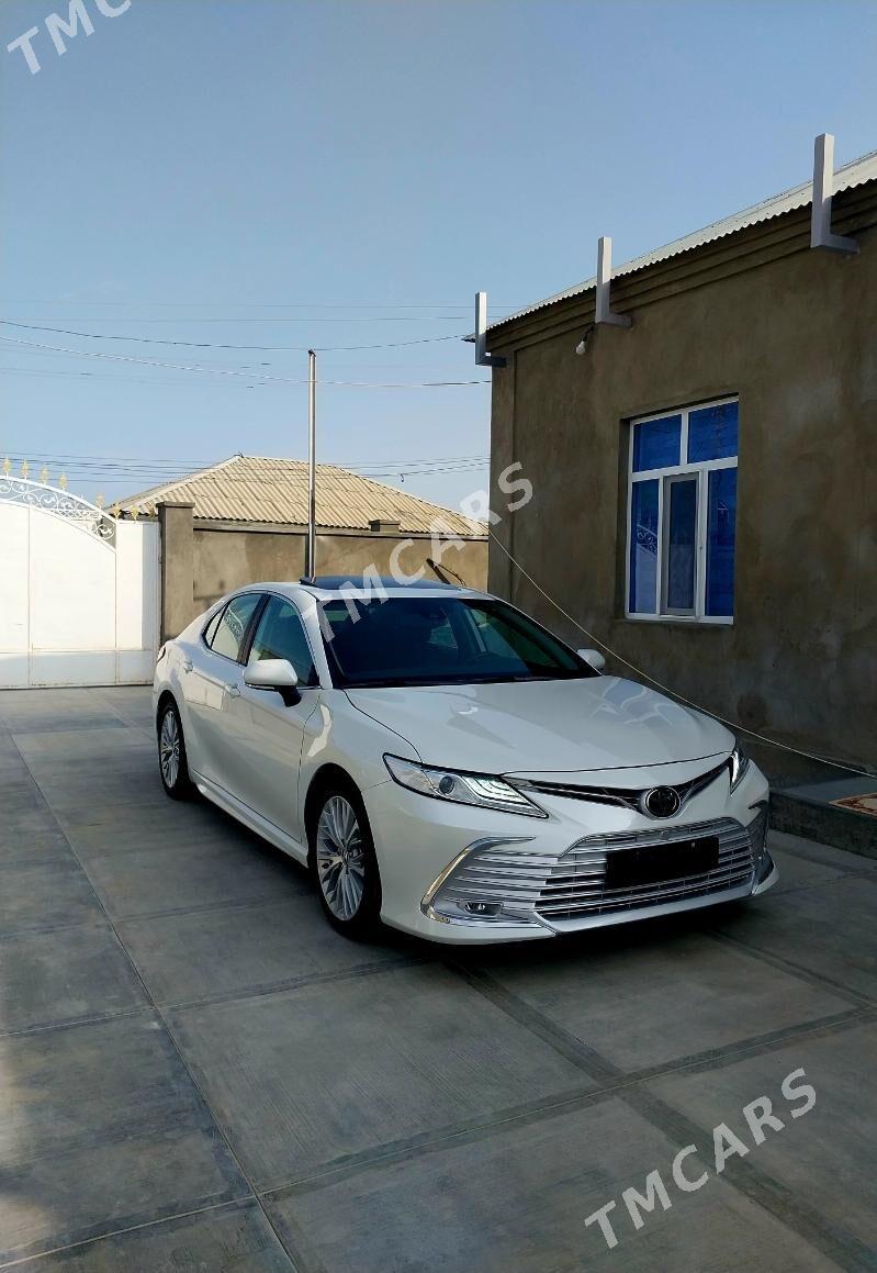 Toyota Camry 2019 - 345 000 TMT - Гёкдепе - img 2