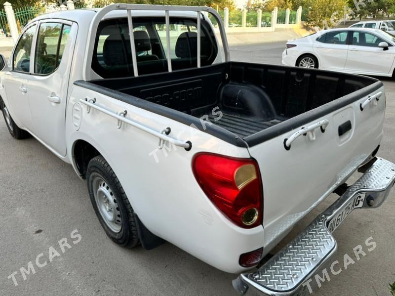 Mitsubishi L200 2014 - 150 000 TMT - Aşgabat - img 3