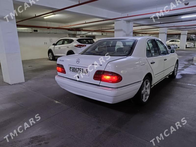 Mercedes-Benz E320 1997 - 62 000 TMT - 11 мкр - img 3