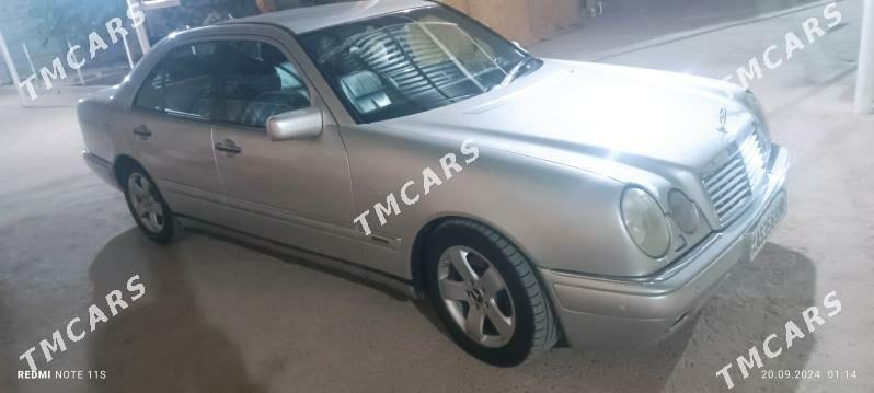 Mercedes-Benz E500 1997 - 105 000 TMT - Mary - img 8