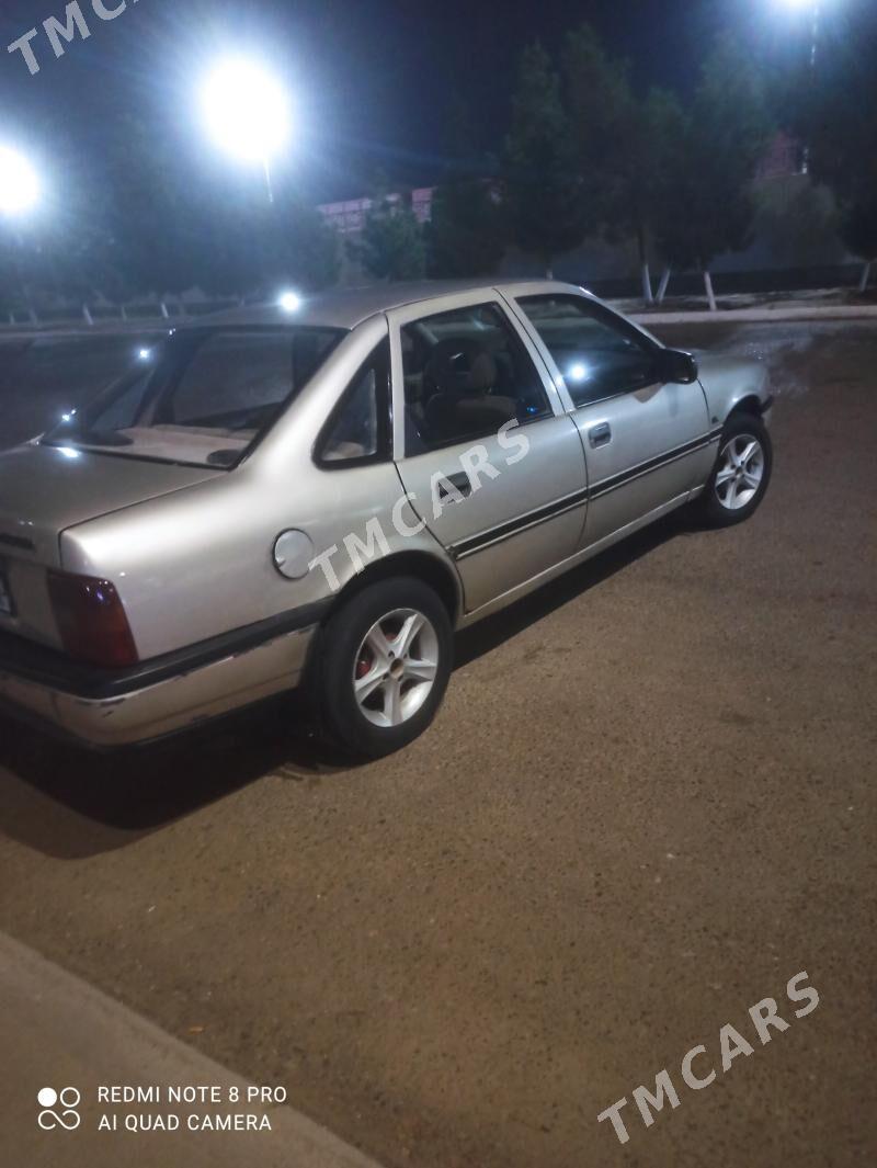 Opel Vectra 1991 - 23 000 TMT - Векильбазар - img 3