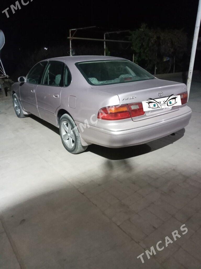 Toyota Avalon 1999 - 110 000 TMT - Türkmengala - img 2