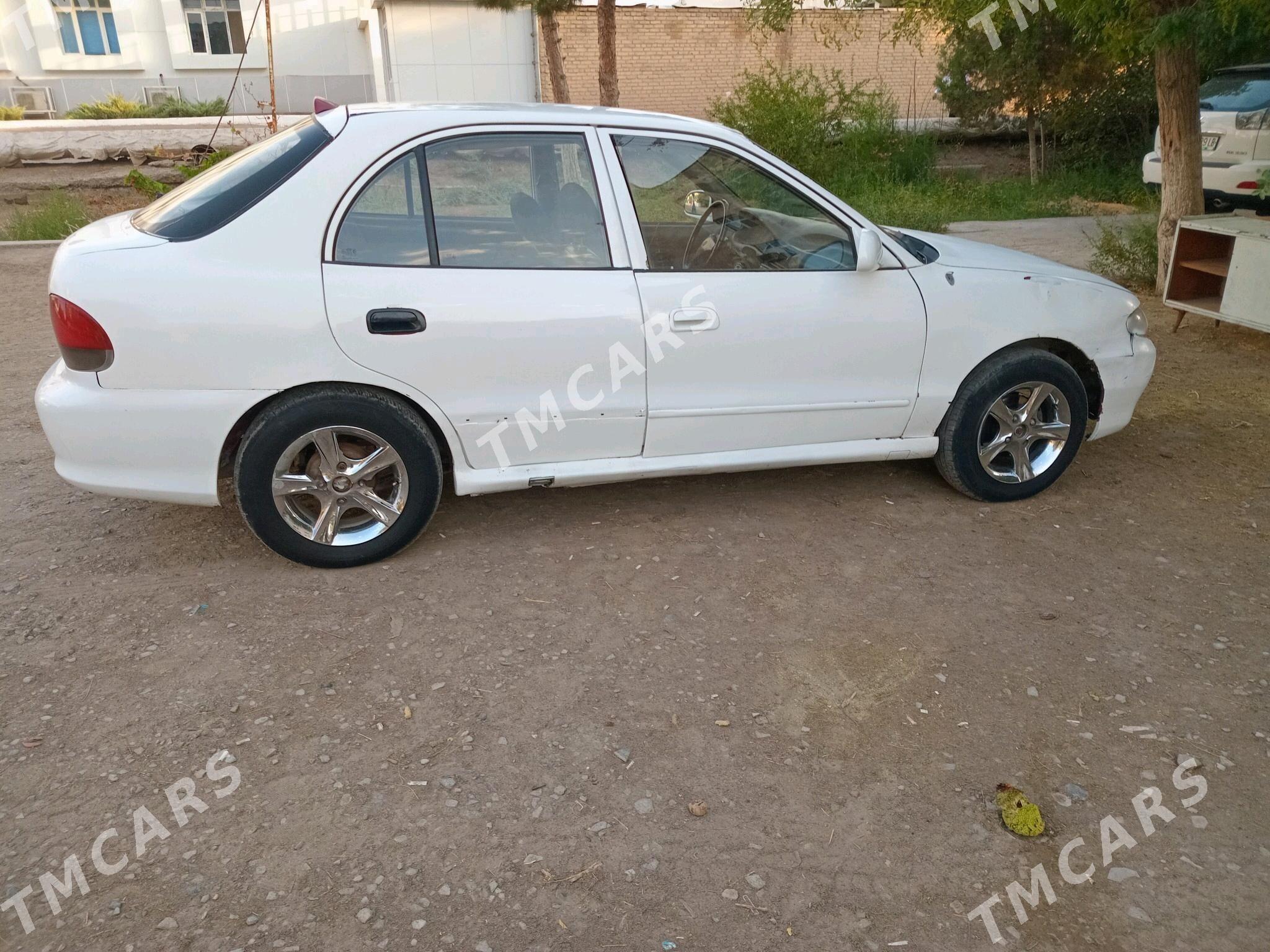 Hyundai Accent 1999 - 14 000 TMT - Türkmenabat - img 4