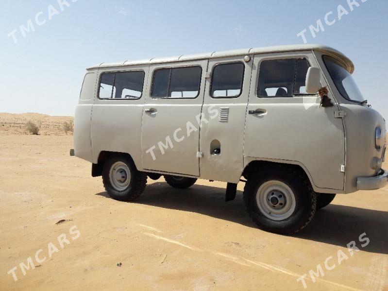 UAZ 452 1998 - 75 000 TMT - Ак-Бугдайский этрап - img 3