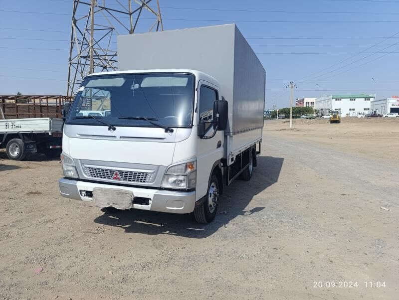 Mitsubishi Canter 2010 - 350 000 TMT - Mary - img 5