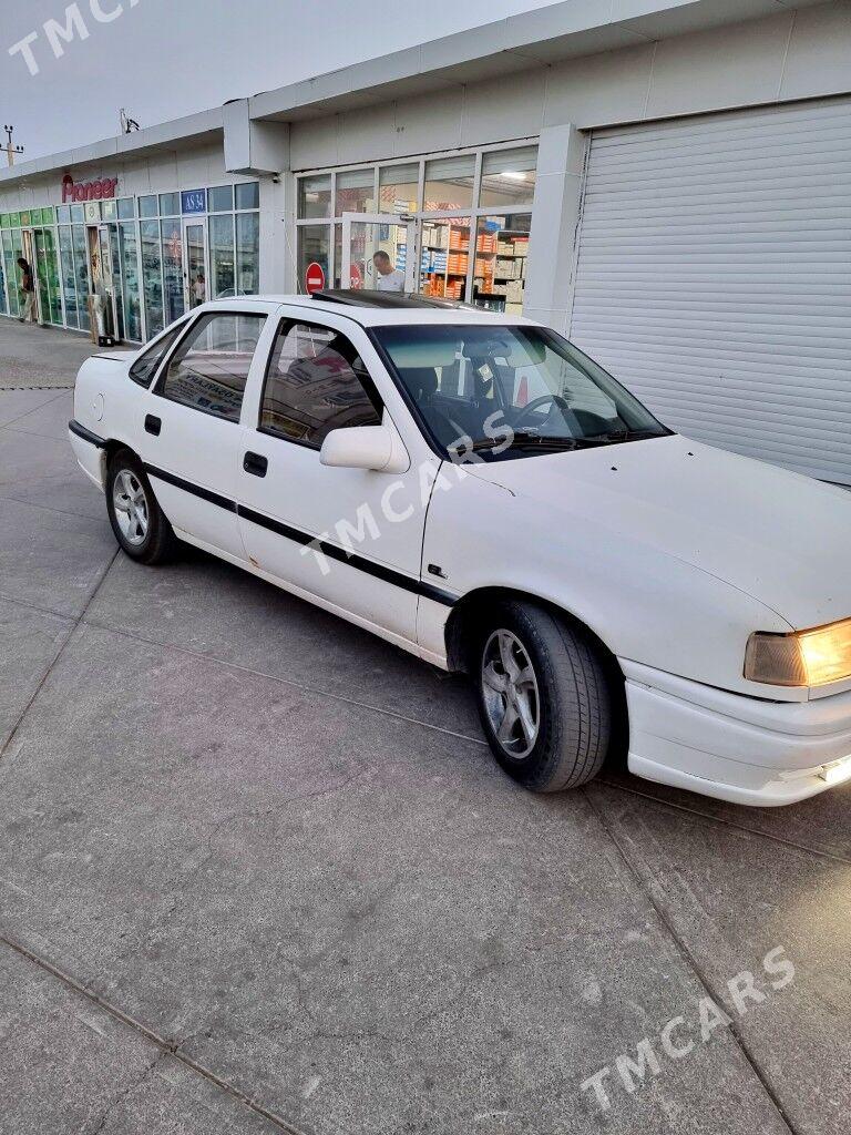 Opel Vectra 1993 - 32 000 TMT - Çoganly - img 2