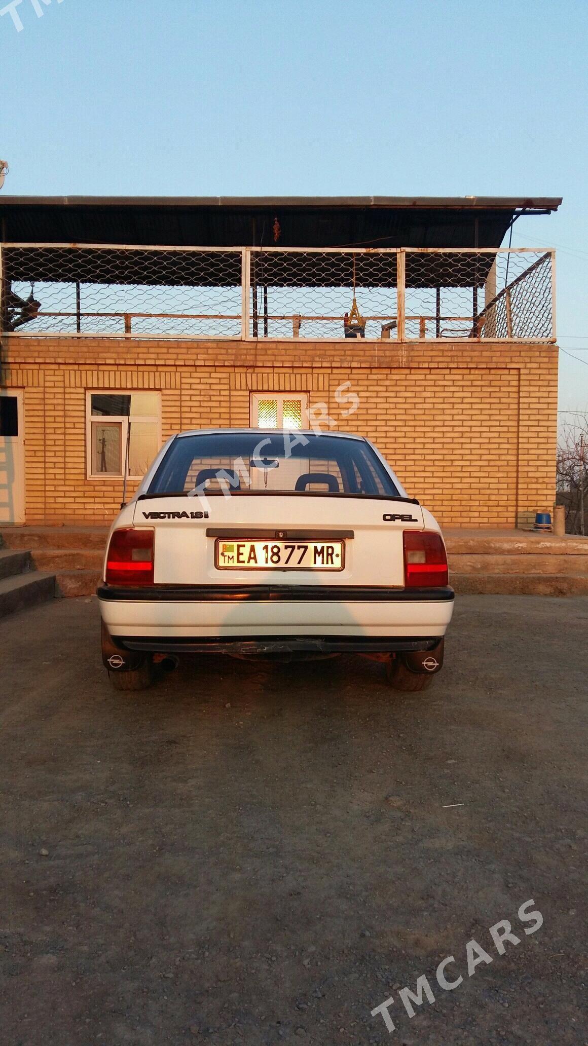 Opel Vectra 1991 - 30 000 TMT - Mary - img 3