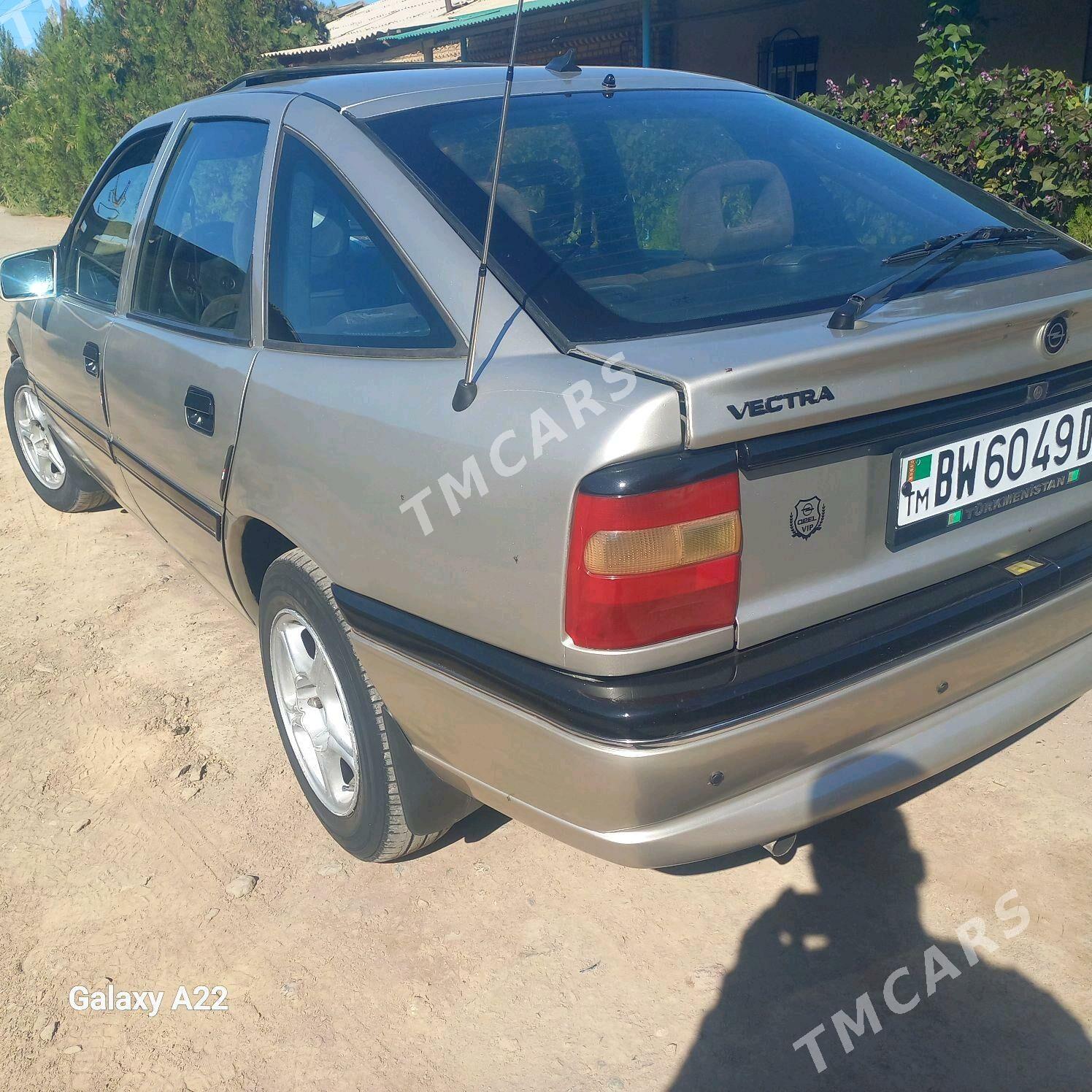 Opel Vectra 1991 - 26 000 TMT - Болдумсаз - img 4