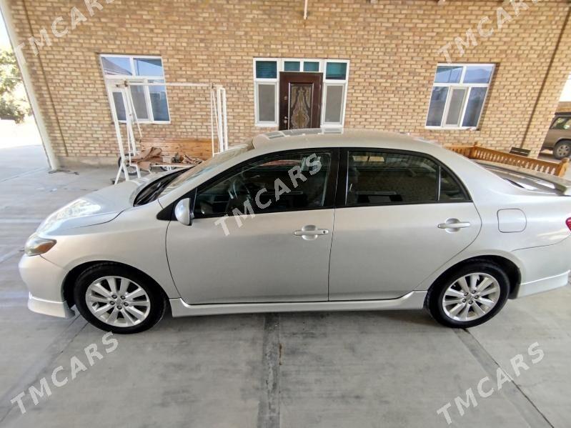 Toyota Corolla 2010 - 160 000 TMT - Бахарден - img 3