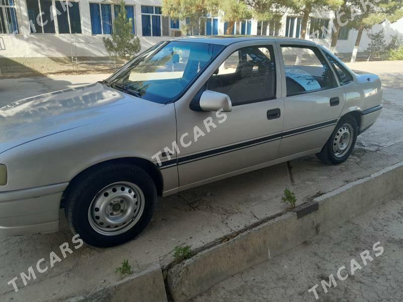 Opel Vectra 1990 - 30 000 TMT - Gyzylarbat - img 2