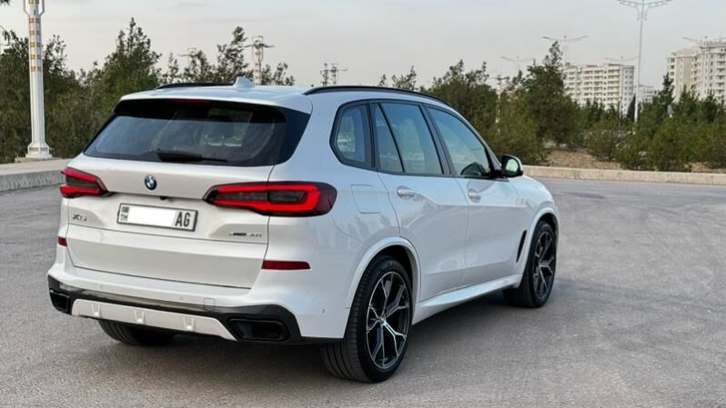 BMW X5 2022 - 1 560 000 TMT - Ашхабад - img 2