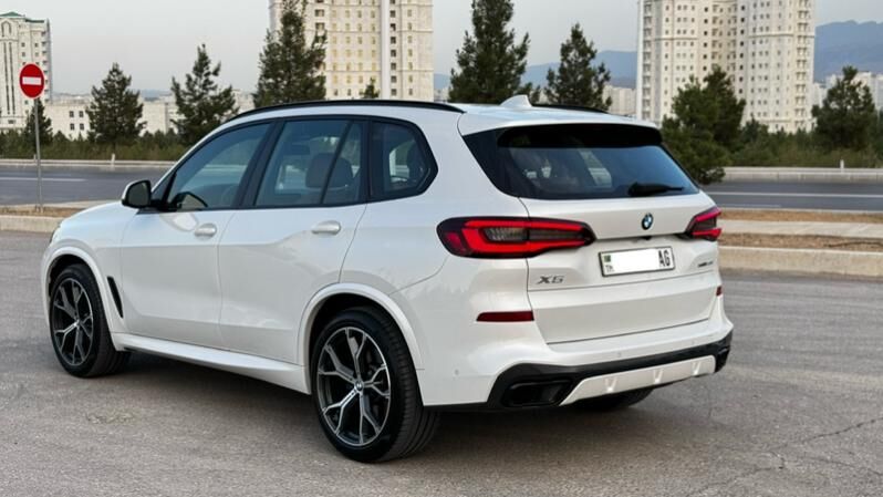 BMW X5 2022 - 1 560 000 TMT - Ашхабад - img 3