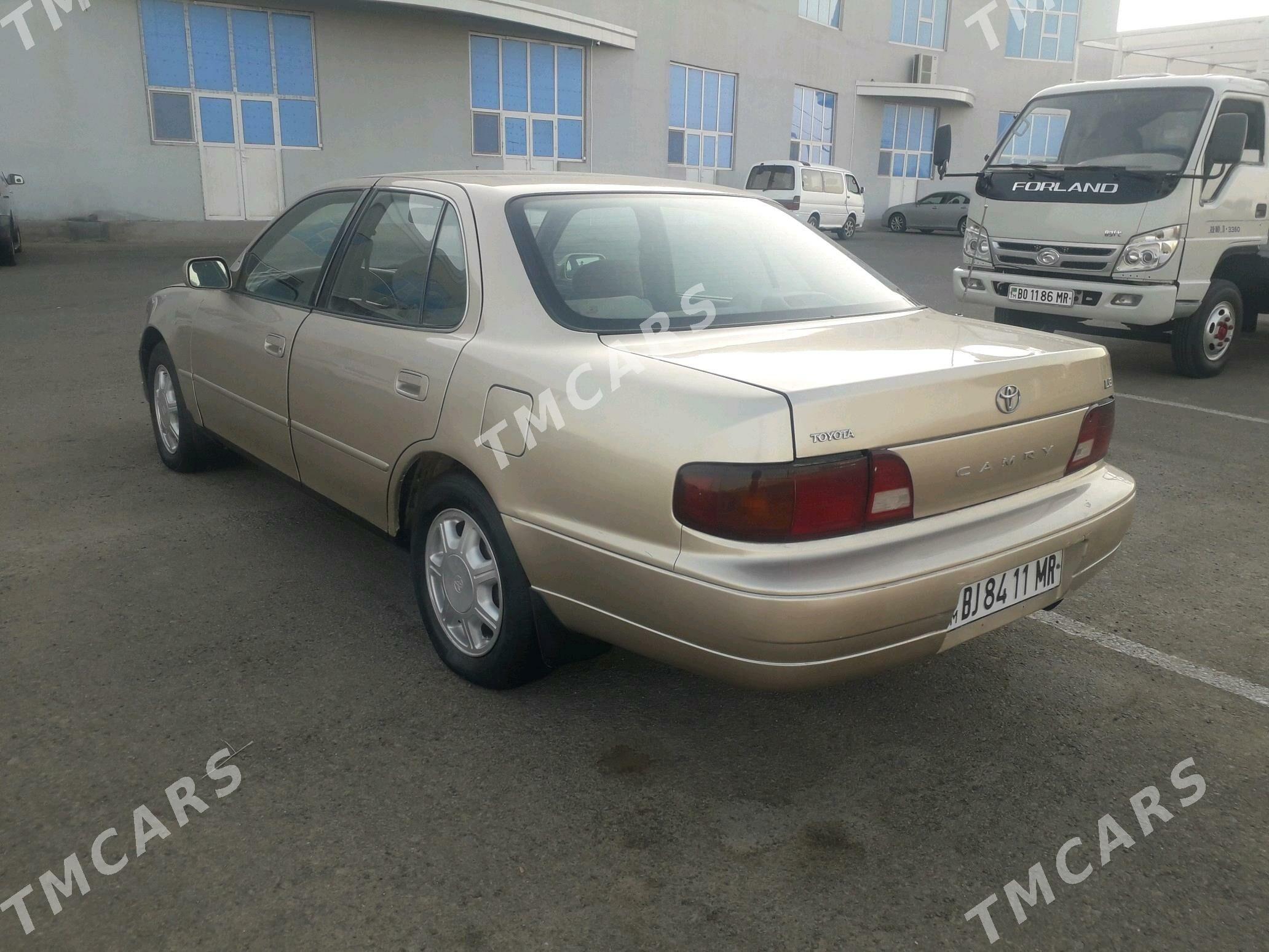 Toyota Camry 1996 - 65 000 TMT - Мары - img 6