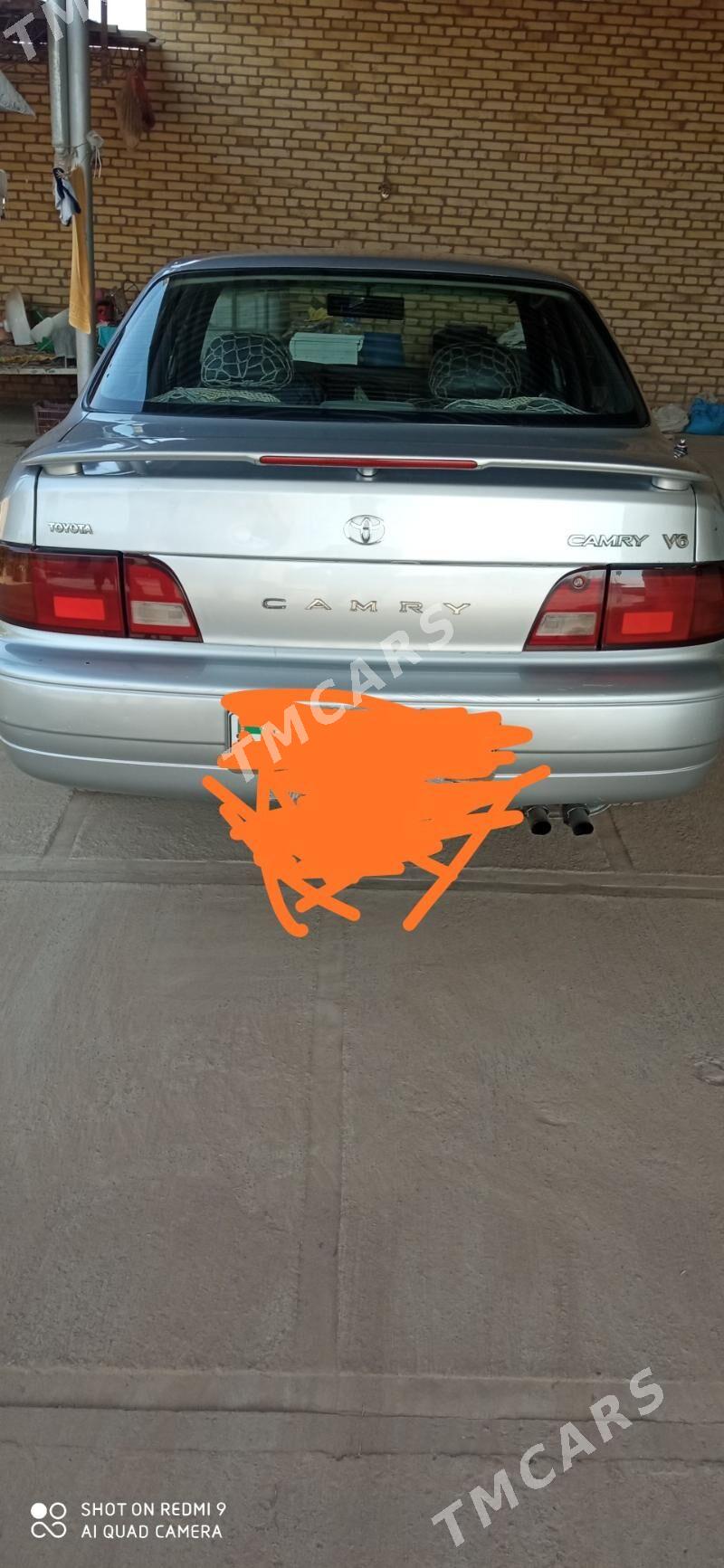 Toyota Camry 1995 - 80 000 TMT - Halaç - img 2