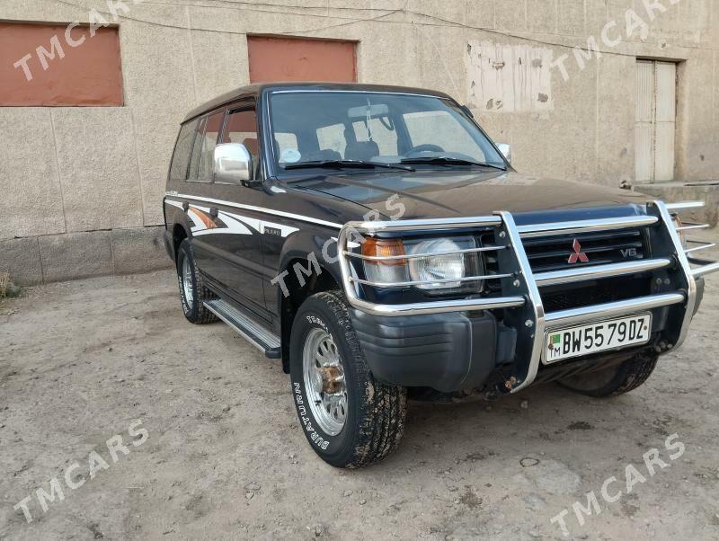 Mitsubishi Pajero 1996 - 85 000 TMT - Гурбансолтан Едже - img 4