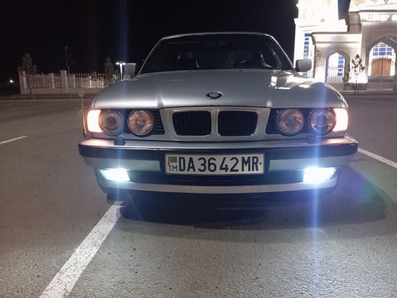 BMW 525 1990 - 70 000 TMT - Хазар - img 8