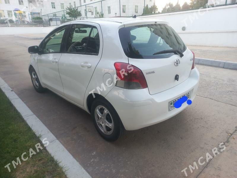 Toyota Yaris 2011 - 110 000 TMT - ул. Подвойского (Битарап Туркменистан шаёлы) - img 5