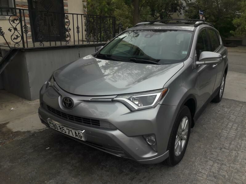 Toyota RAV4 2017 - 320 000 TMT - Aşgabat - img 8