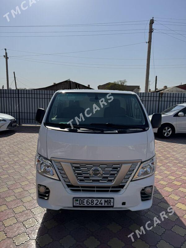 Nissan Urvan 2019 - 340 000 TMT - Mary - img 4