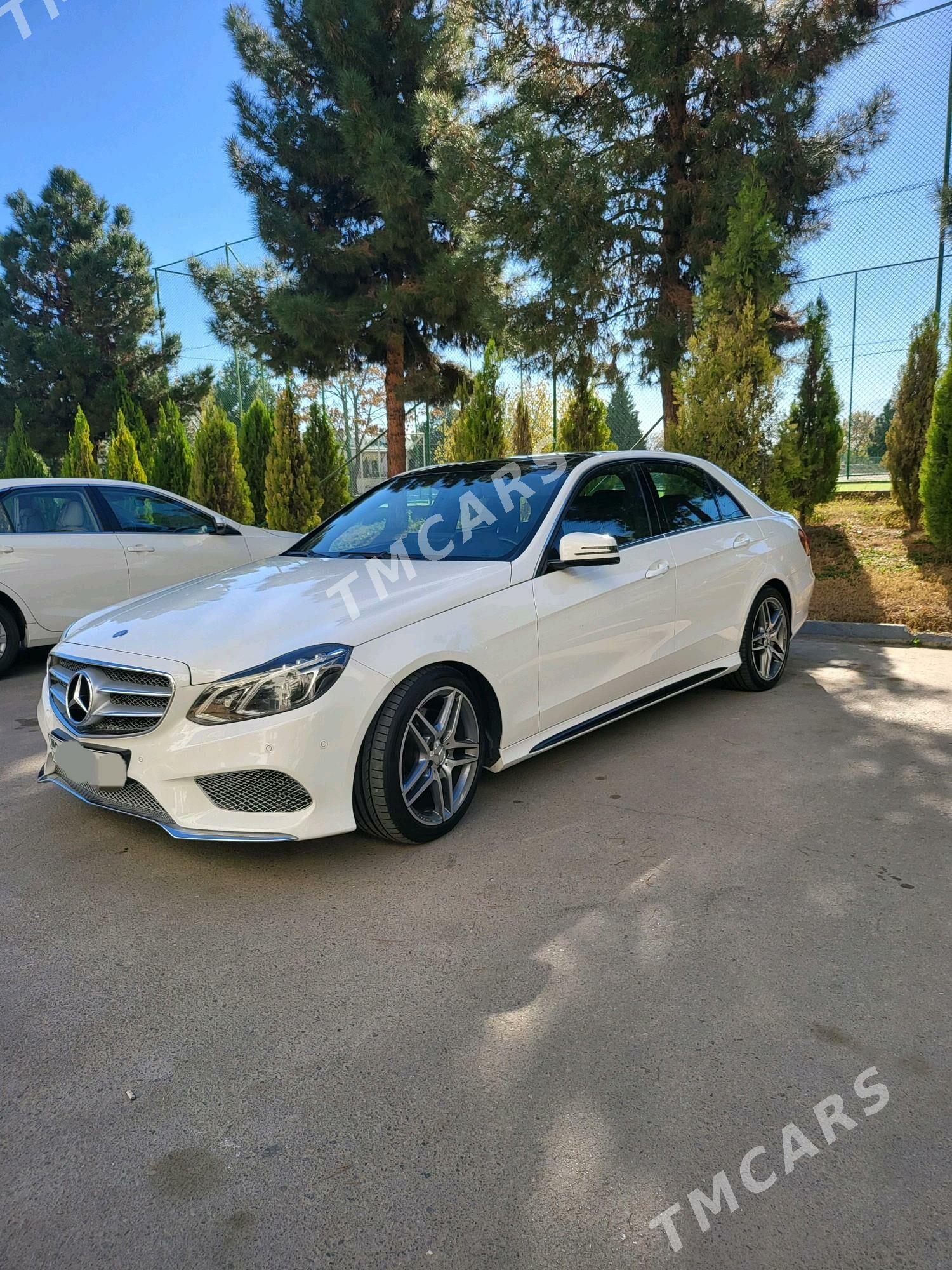 Mercedes-Benz E300 2014 - 460 000 TMT - 30 мкр - img 4