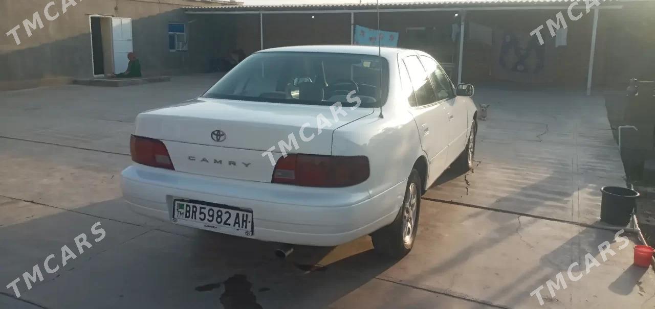 Toyota Camry 1995 - 72 000 TMT - Серахс - img 2