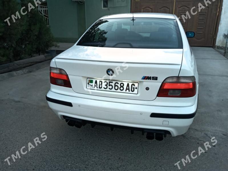 BMW E39 2003 - 110 000 TMT - Büzmeýin - img 2