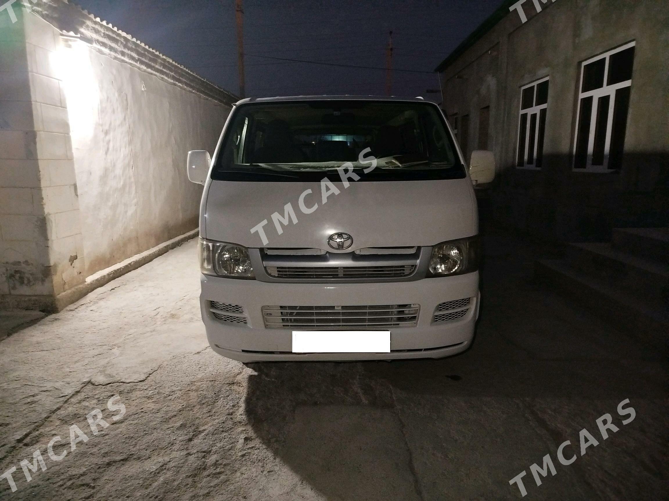 Toyota Hiace 2006 - 200 000 TMT - Ашхабад - img 4