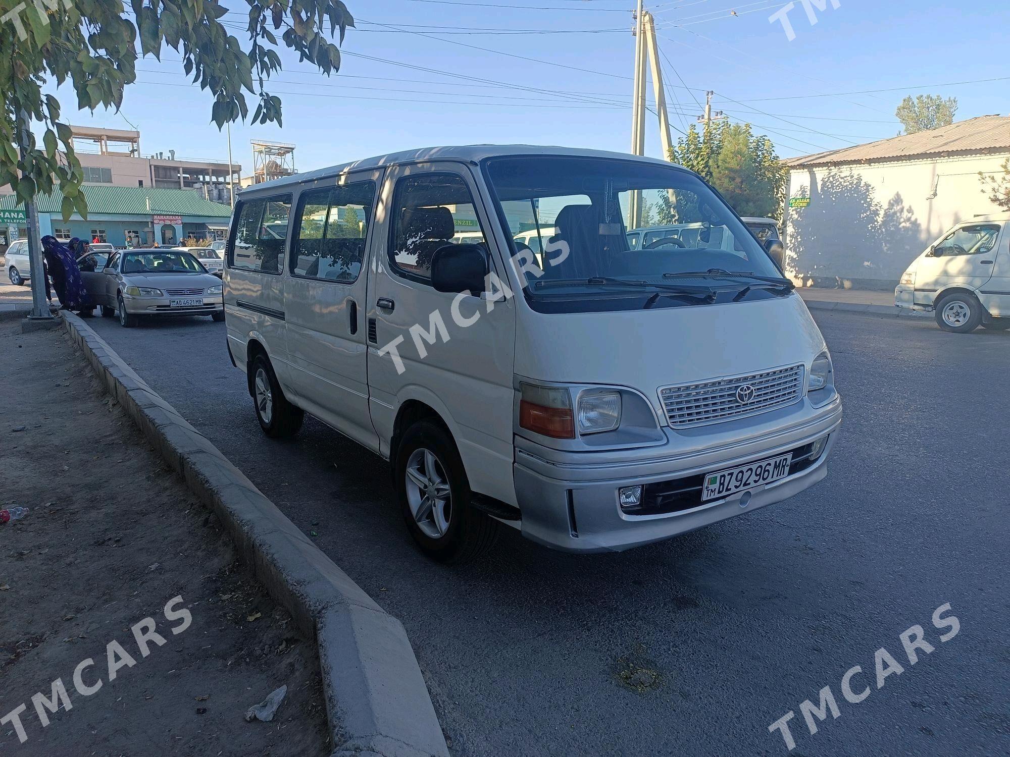 Toyota Hiace 2003 - 110 000 TMT - Туркменгала - img 4