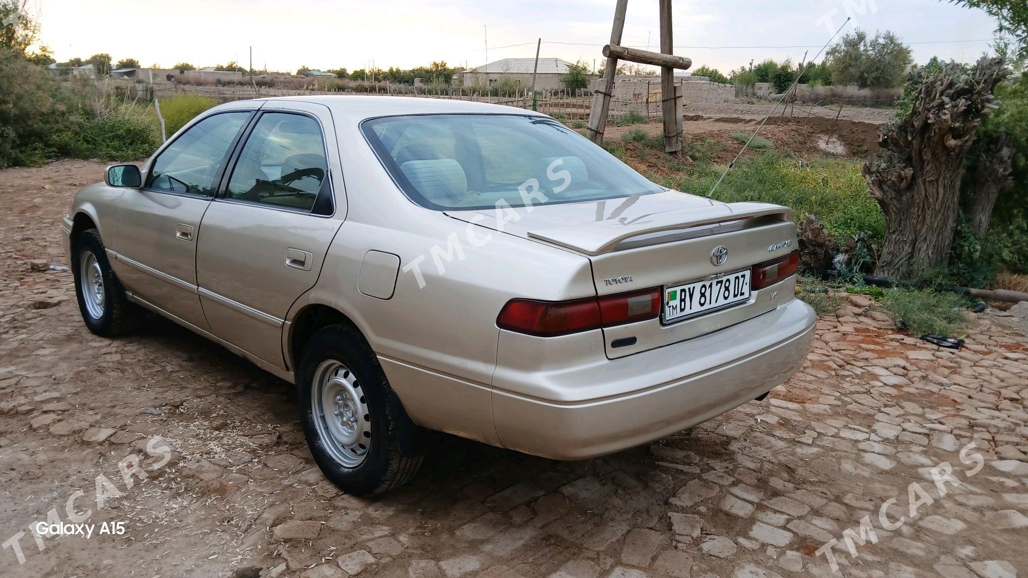 Toyota Camry 1999 - 85 000 TMT - етр. Туркменбаши - img 4