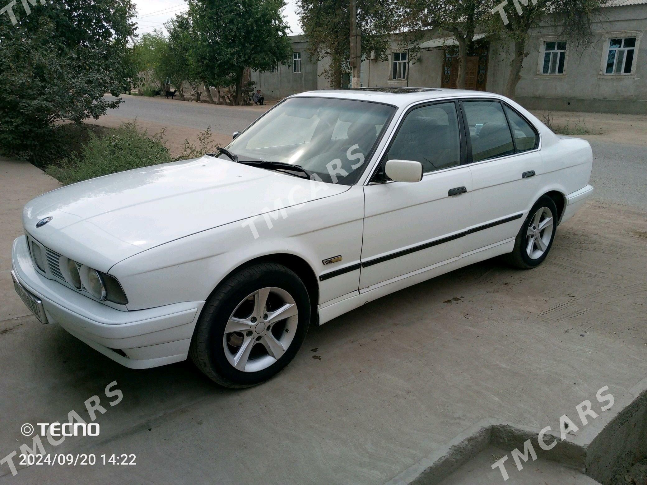 BMW 525 1989 - 28 000 TMT - Гурбансолтан Едже - img 2