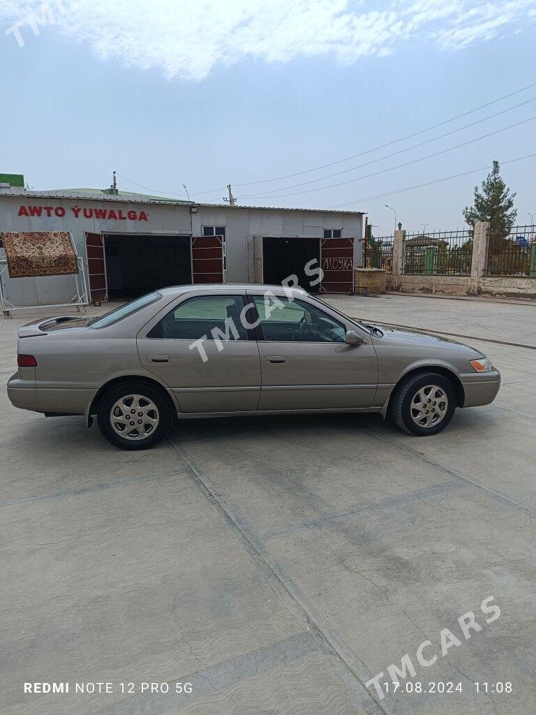 Toyota Camry 1999 - 120 000 TMT - Сакарчага - img 5