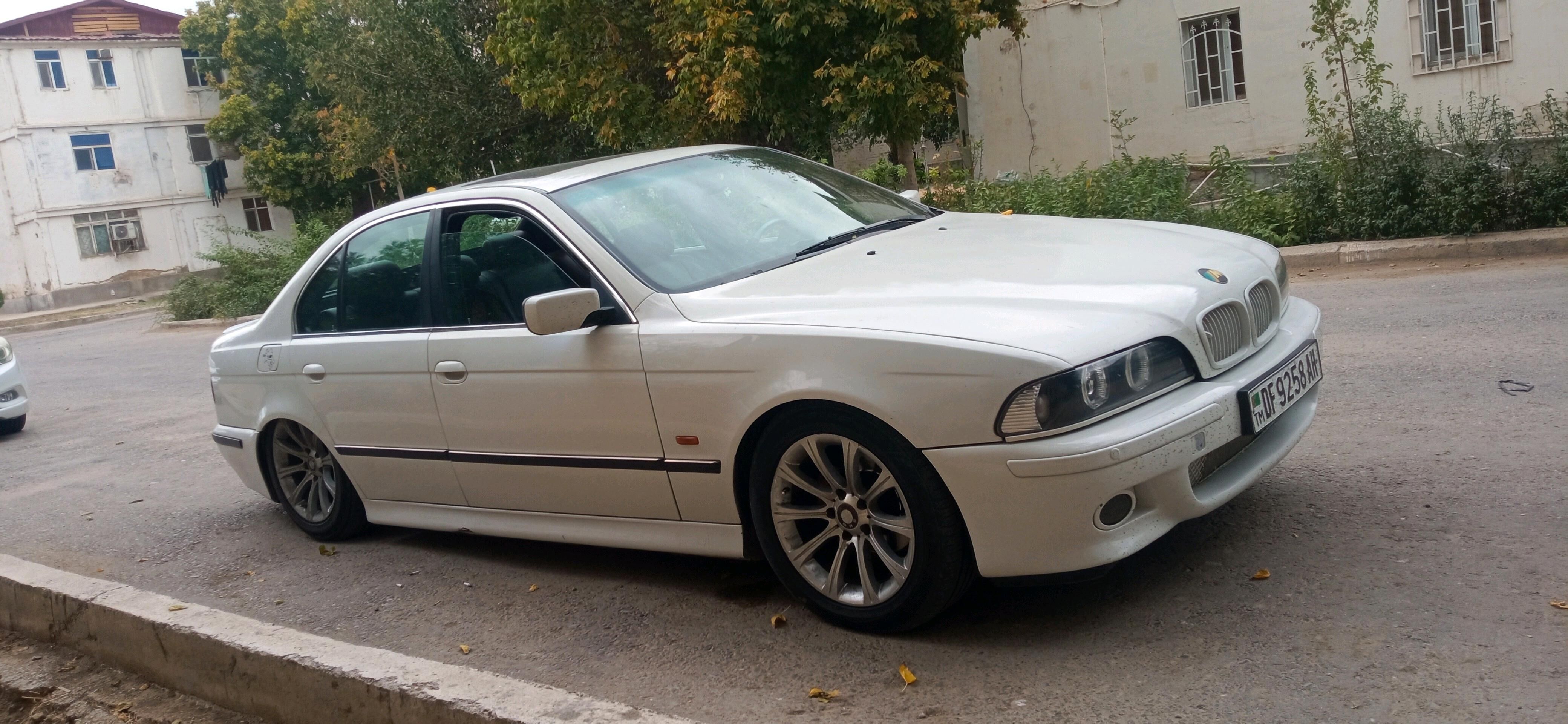 BMW E39 1999 - 110 000 TMT - Aşgabat - img 8