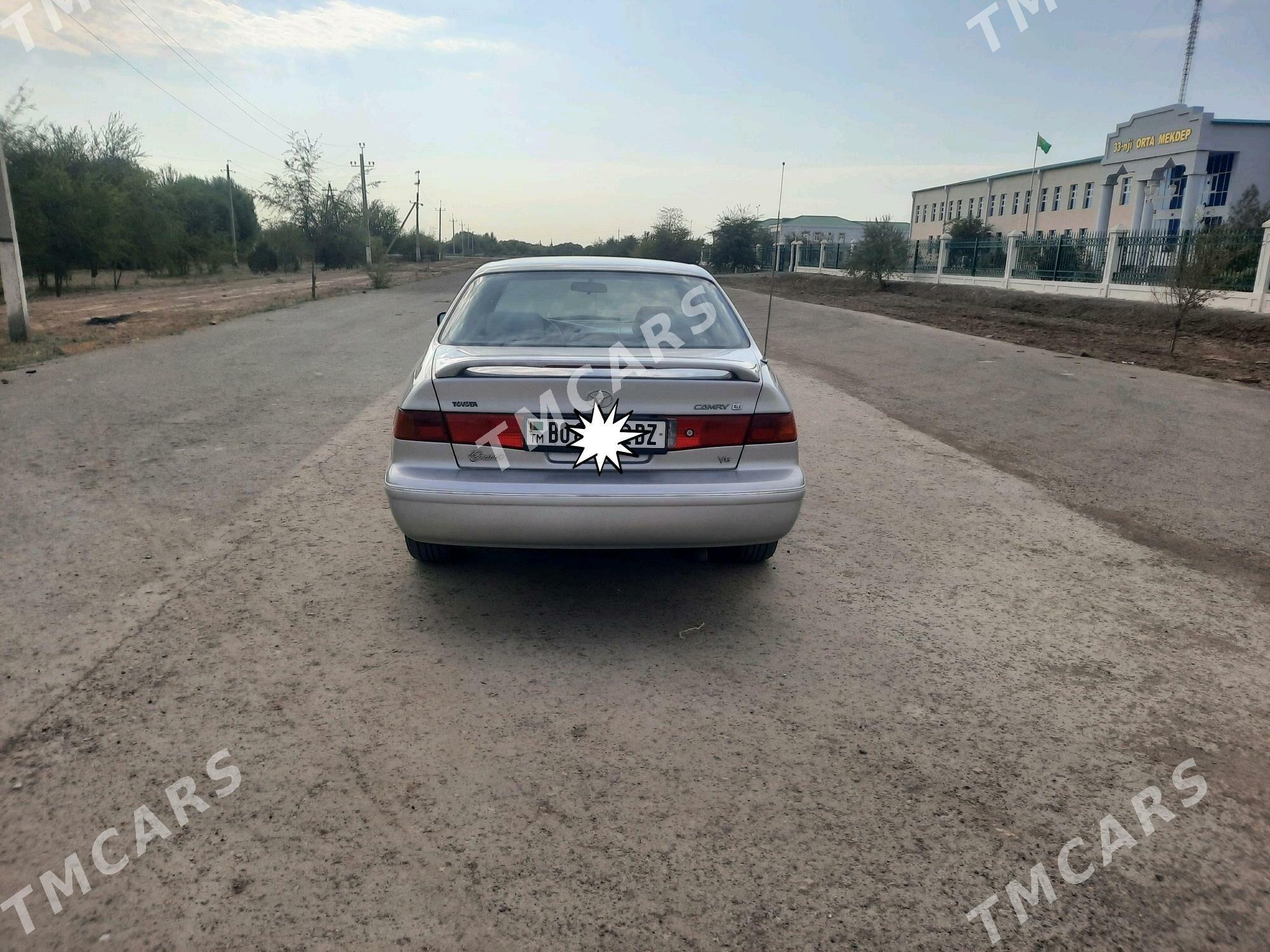 Toyota Camry 2000 - 125 000 TMT - Boldumsaz - img 5