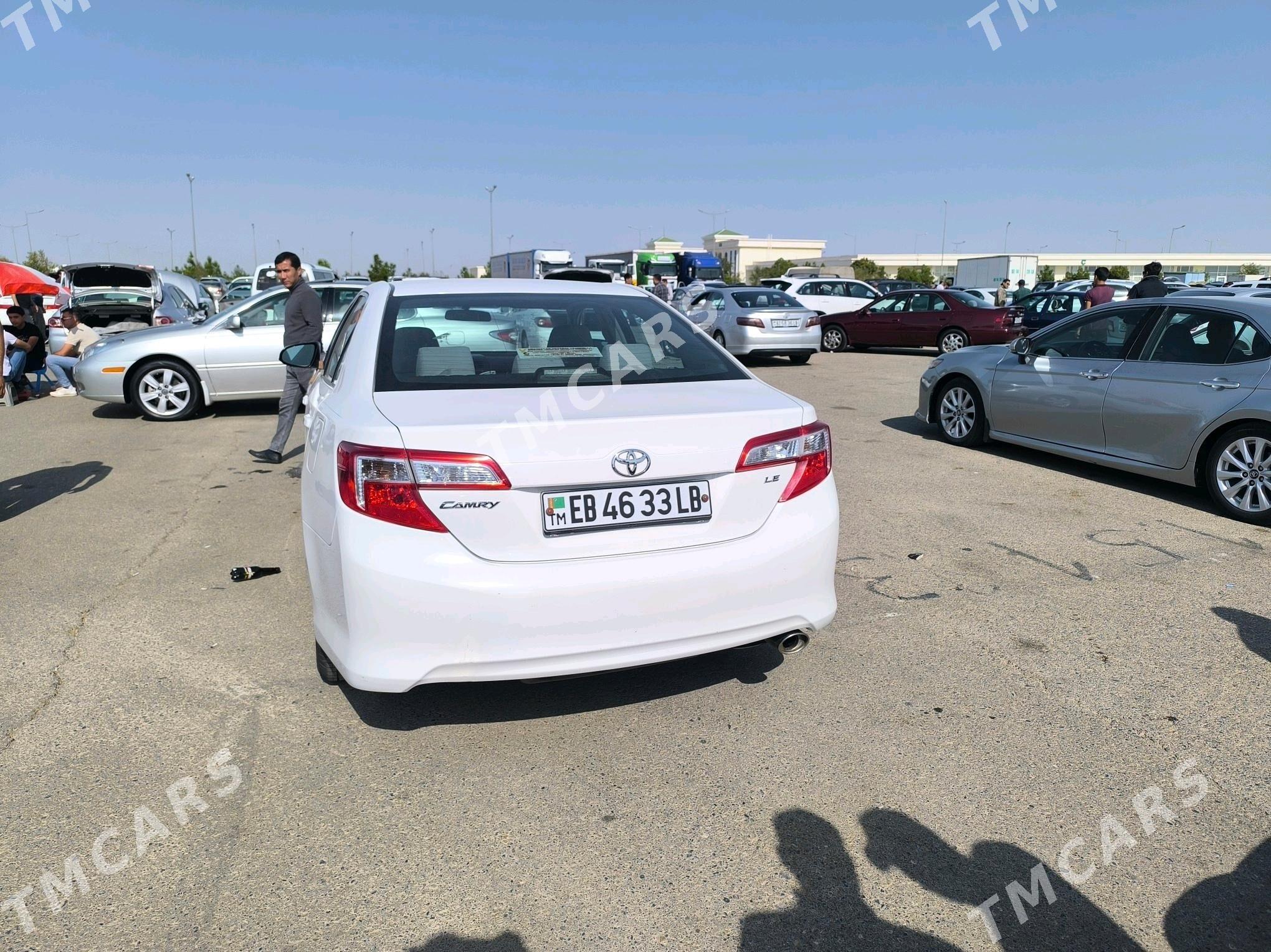 Toyota Camry 2012 - 250 000 TMT - Garabekewül - img 10