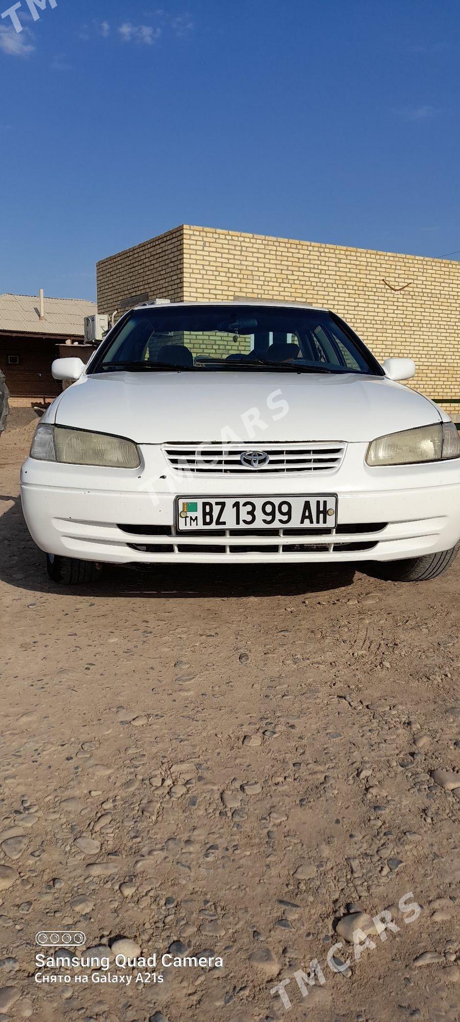 Toyota Camry 1999 - 95 000 TMT - Бабадайхан - img 4