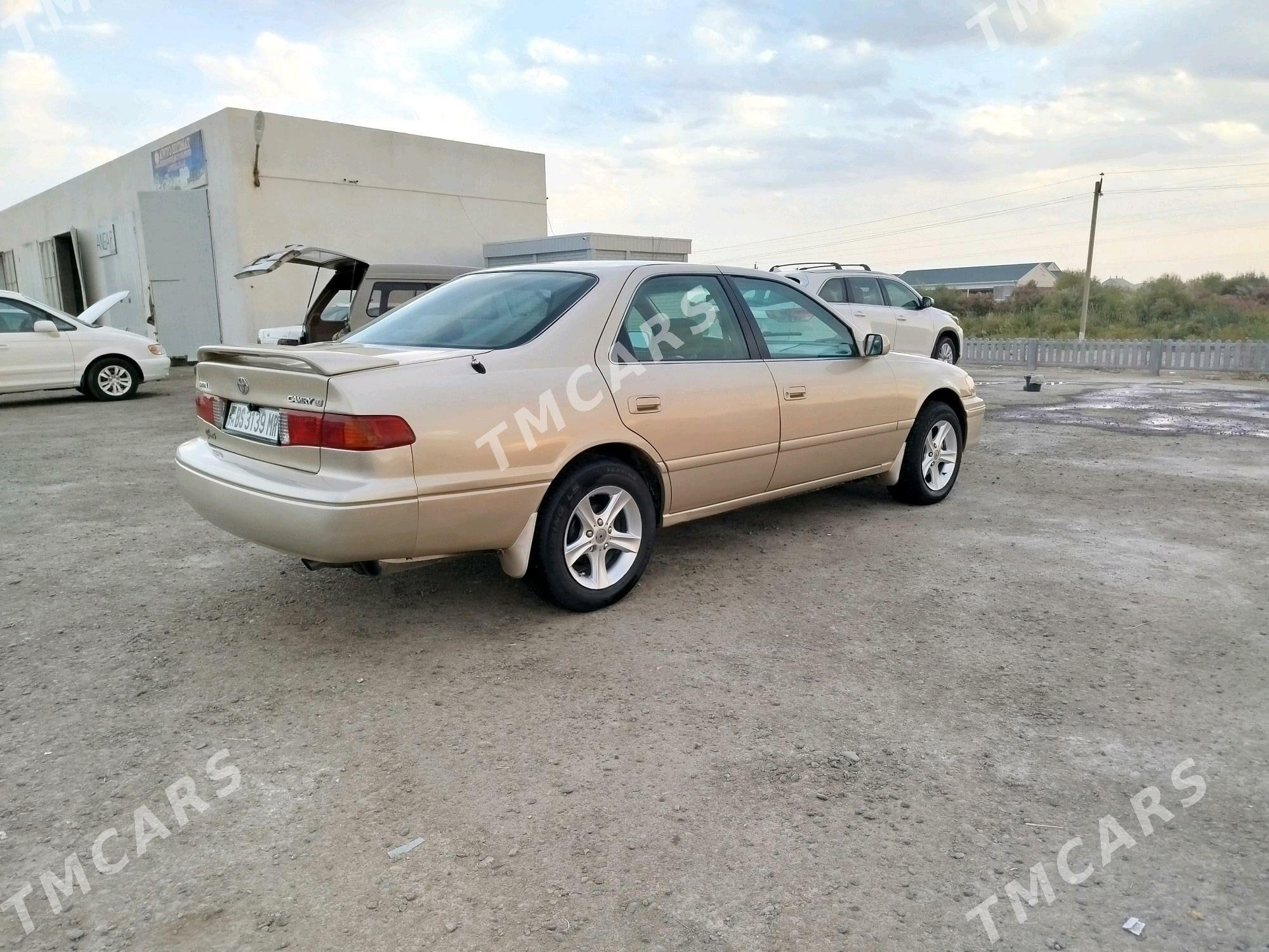 Toyota Camry 2001 - 124 000 TMT - Mary - img 4