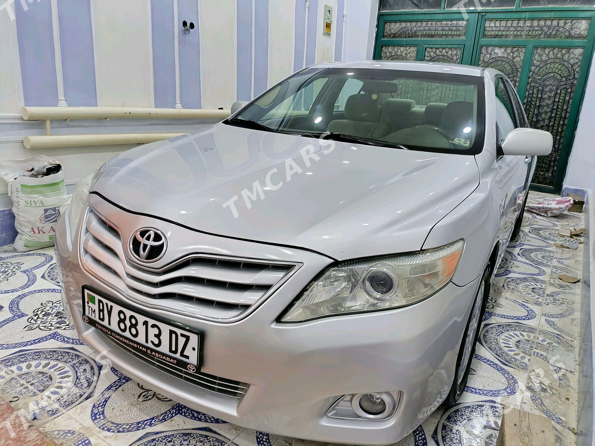 Toyota Camry 2010 - 158 000 TMT - Köneürgenç - img 4