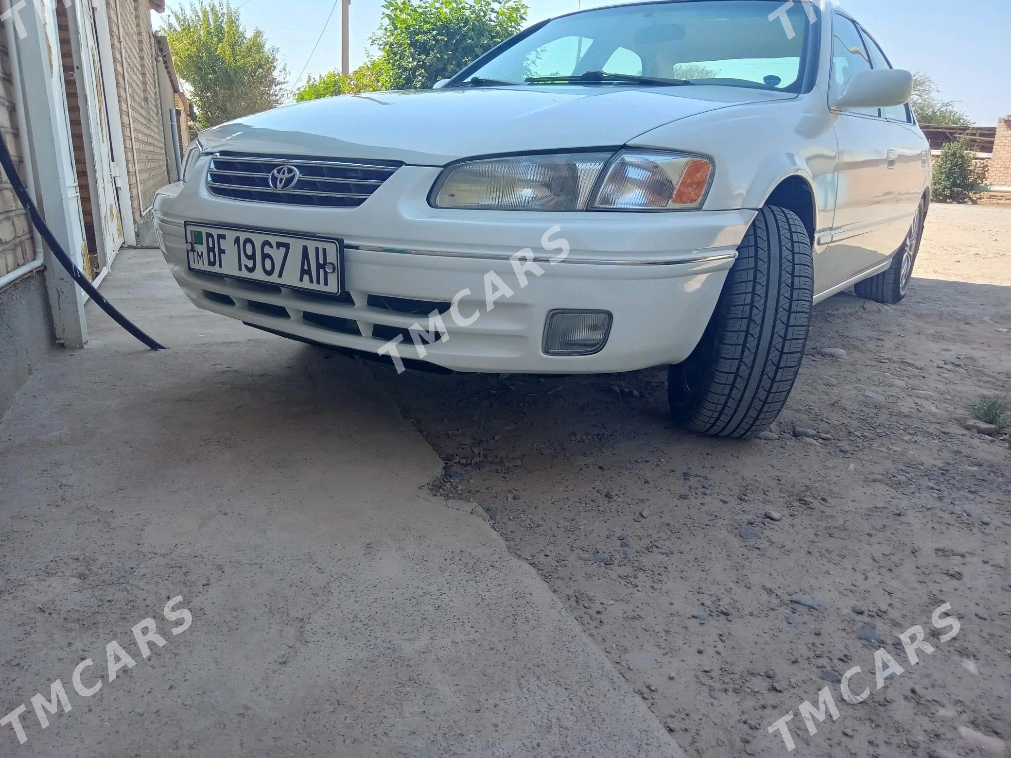 Toyota Camry 1999 - 100 000 TMT - Babadaýhan - img 2