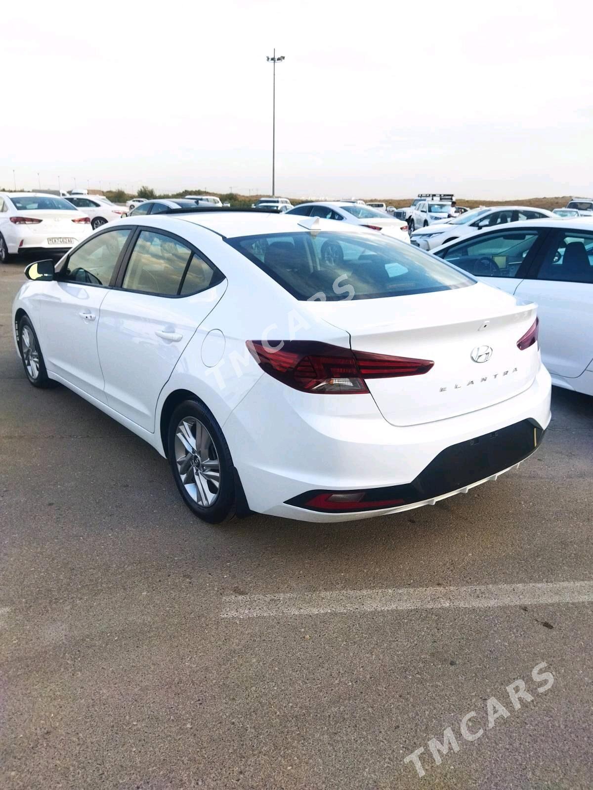 Hyundai Elantra 2020 - 225 000 TMT - Çoganly - img 8