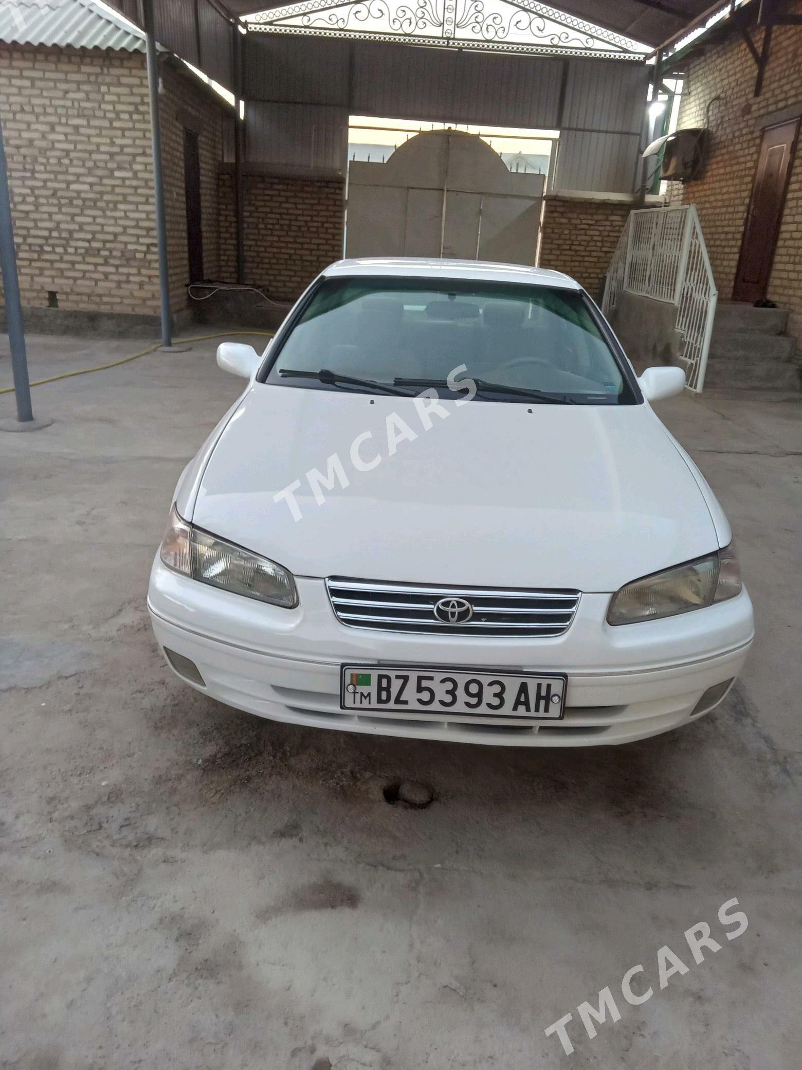 Toyota Camry 1999 - 100 000 TMT - Бабадайхан - img 6