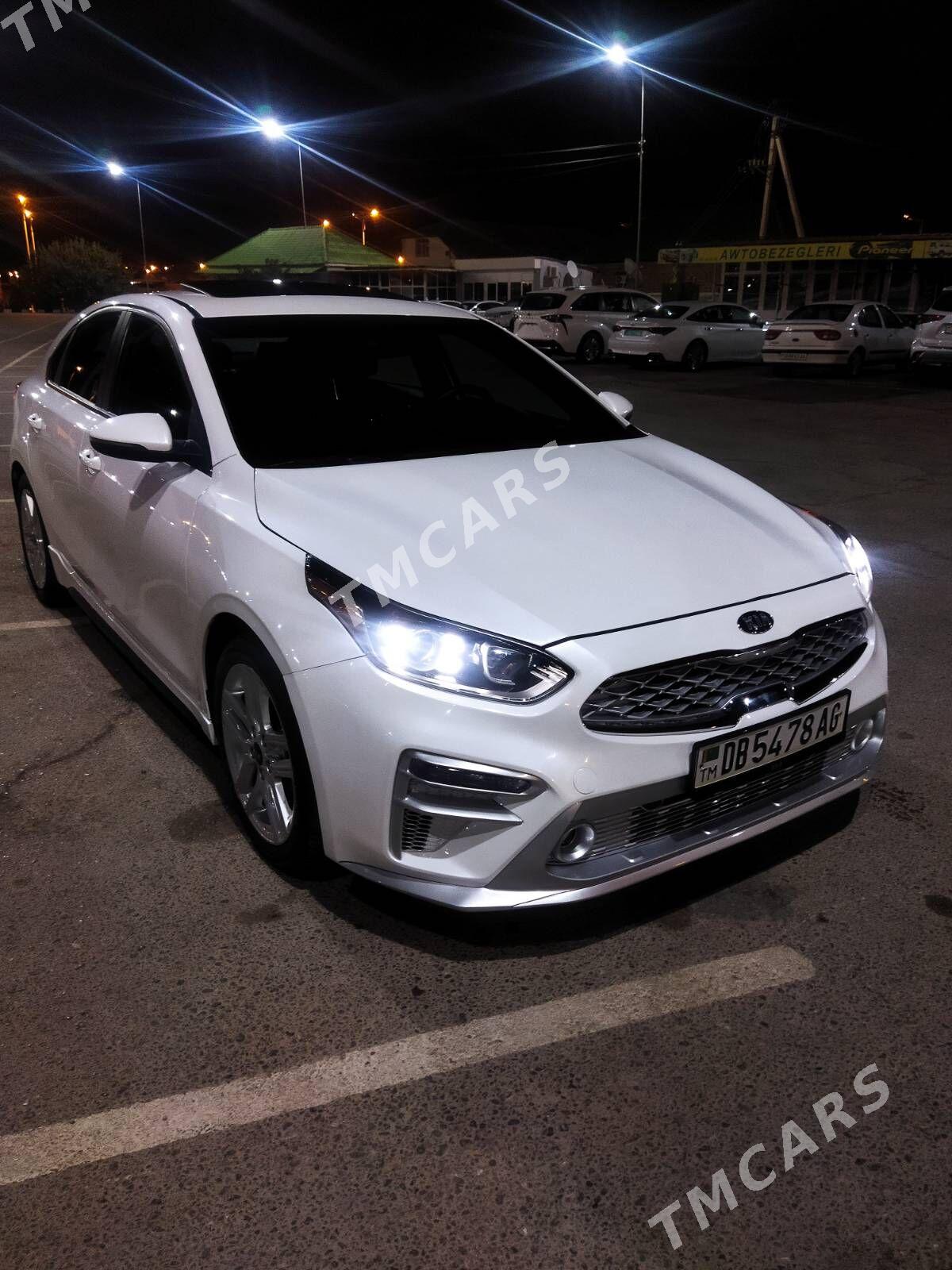 Kia Forte 2021 - 235 000 TMT - Bedew - img 10