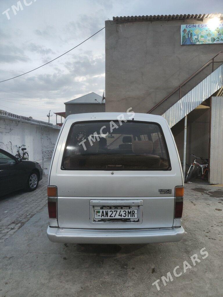 Toyota Hiace 1989 - 40 000 TMT - Мургап - img 4