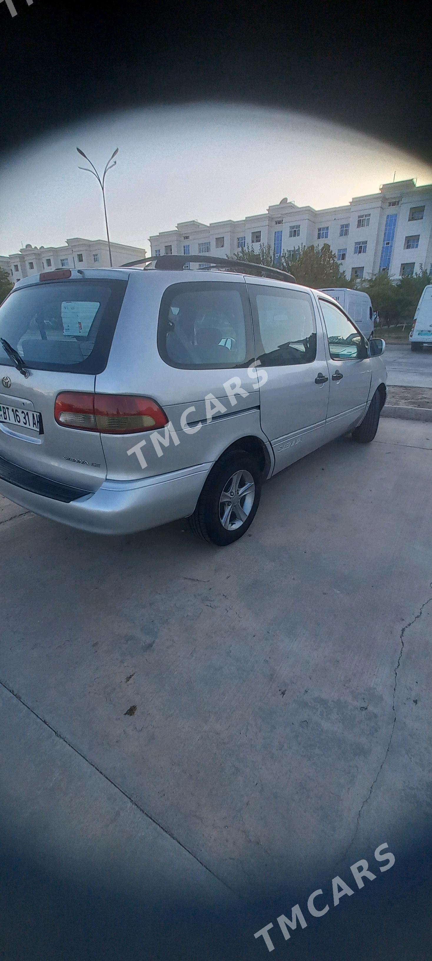 Toyota Sienna 2003 - 115 000 TMT - Анев - img 4